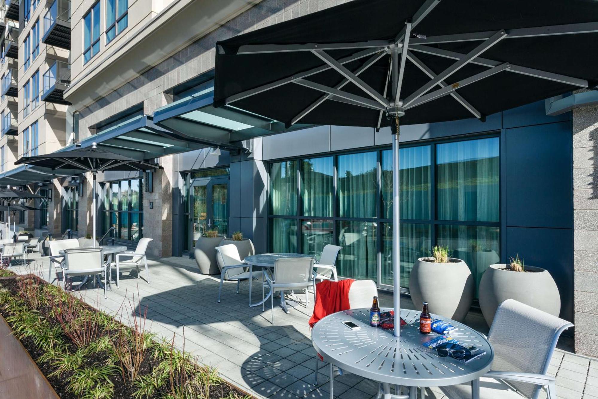 Hotel Hampton & By Hilton Seattle/northgate
